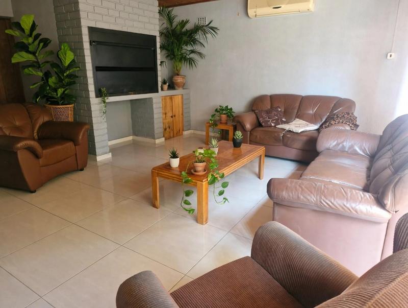 To Let 3 Bedroom Property for Rent in Panorama Western Cape